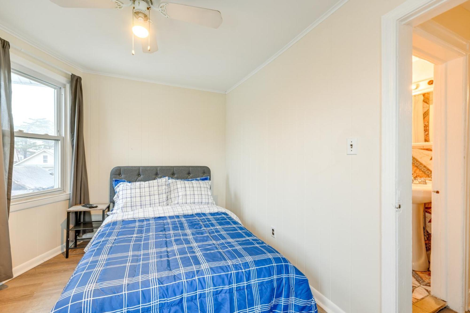 Charming Long Island Home With Fenced Yard! Freeport Exteriör bild