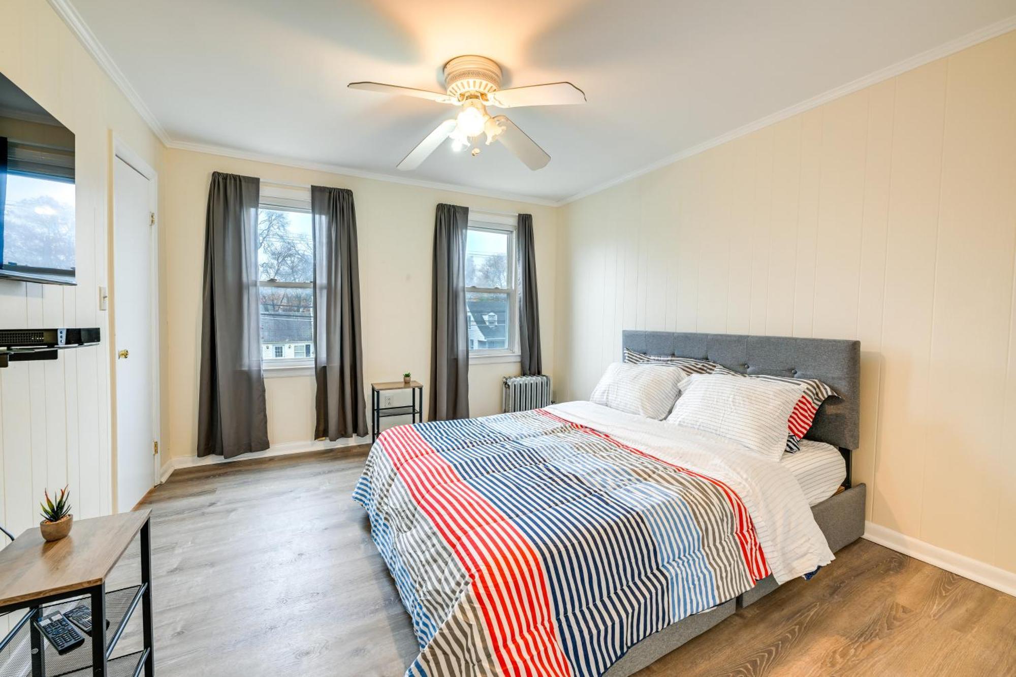 Charming Long Island Home With Fenced Yard! Freeport Exteriör bild