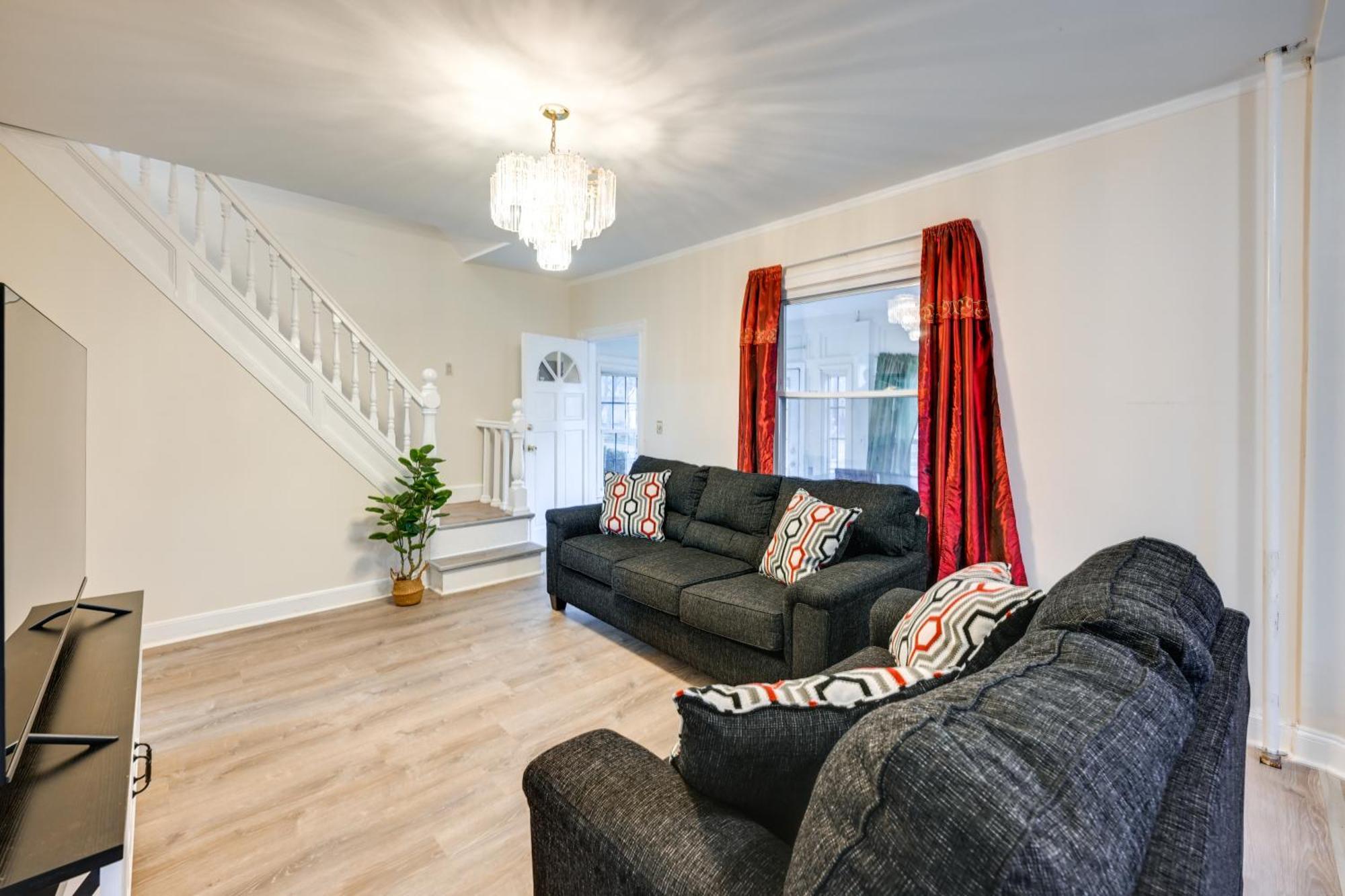 Charming Long Island Home With Fenced Yard! Freeport Exteriör bild