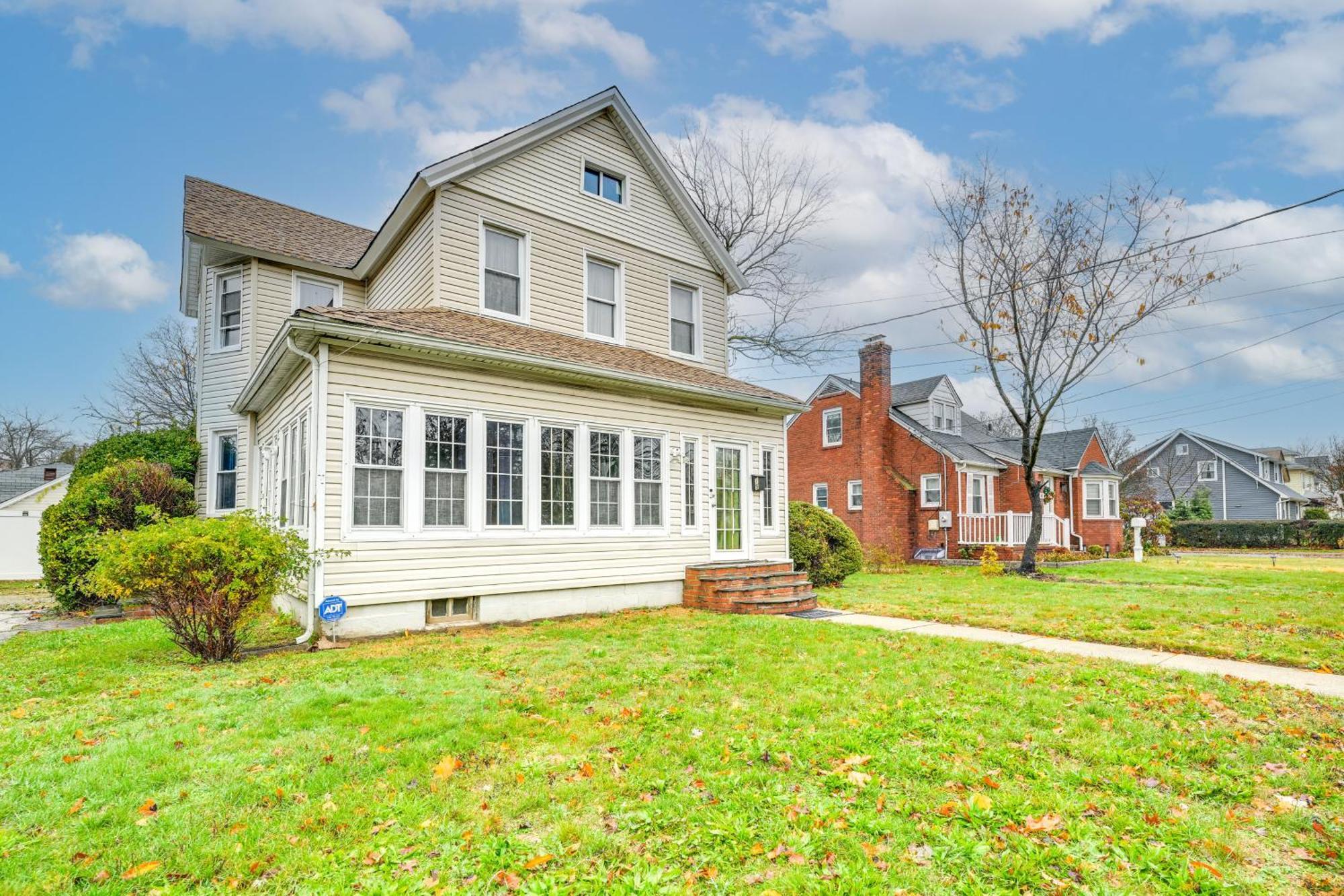Charming Long Island Home With Fenced Yard! Freeport Exteriör bild